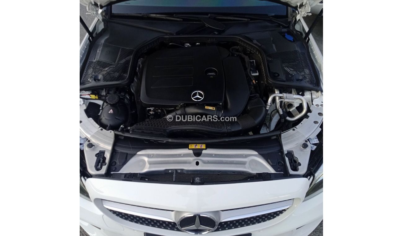 Mercedes-Benz C200 L Full Option Model 2021 (agency status)