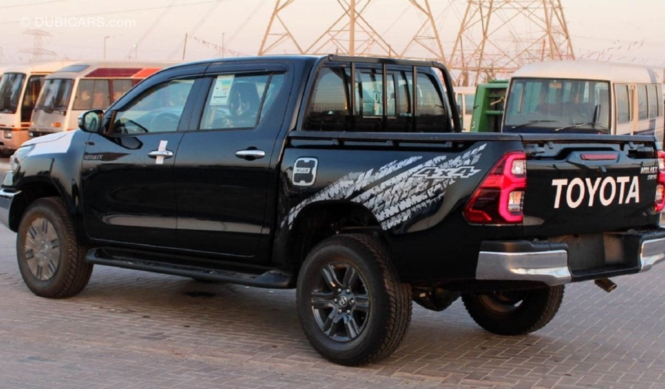 تويوتا هيلوكس HILUX SR5 2.4L DIESEL