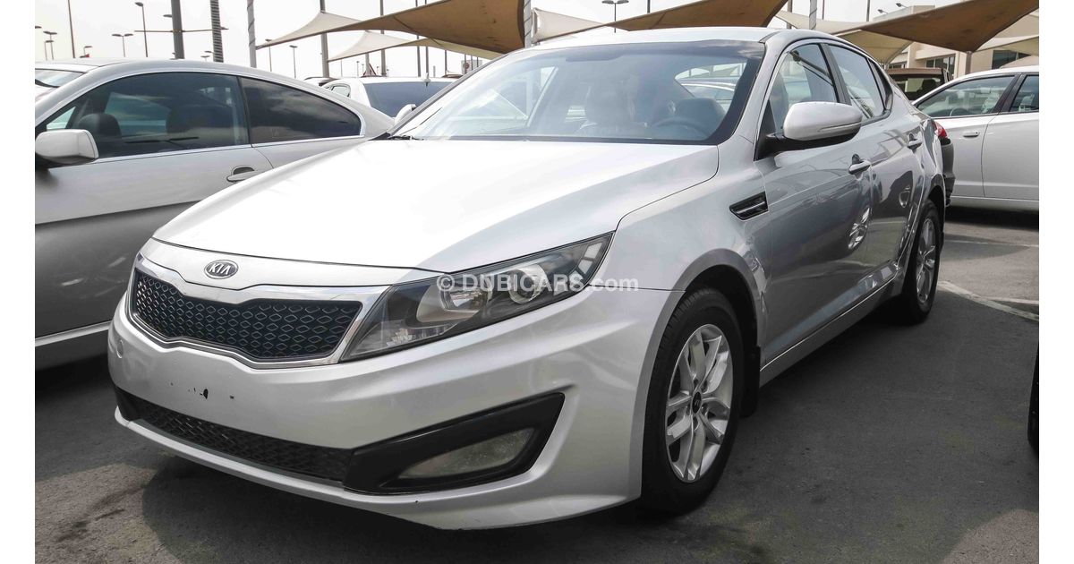 Kia Optima for sale: AED 22,000. Grey/Silver, 2014