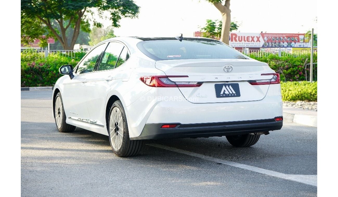 Toyota Camry 2.5L GRAND 2025MY GCC