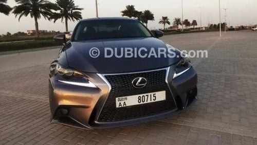 Lexus IS350