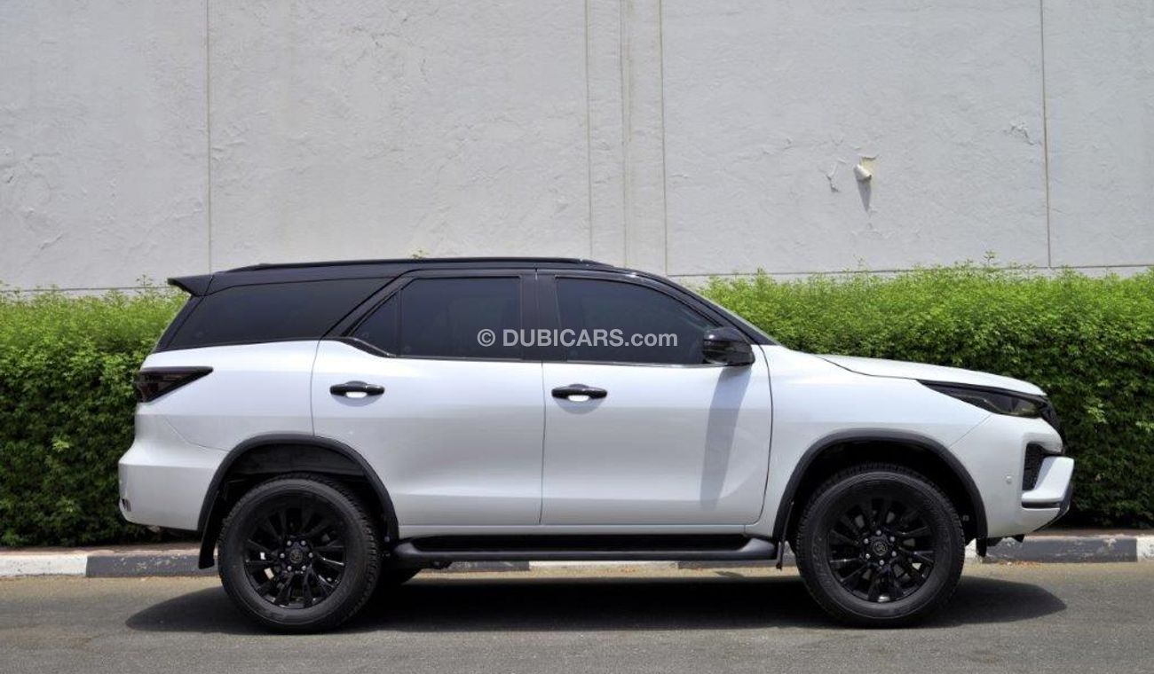 Toyota Fortuner Legender VX 2.8L Diesel 7 Seat AT