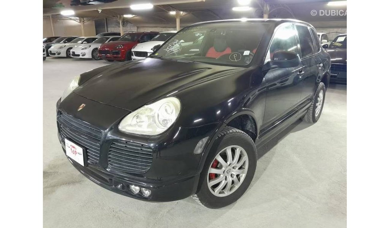 بورش كايان توربو PORSCHE CAYENNE TURBO 4.5L 2004, WITH SUNROOF, BACK CAMERA AND MORE..