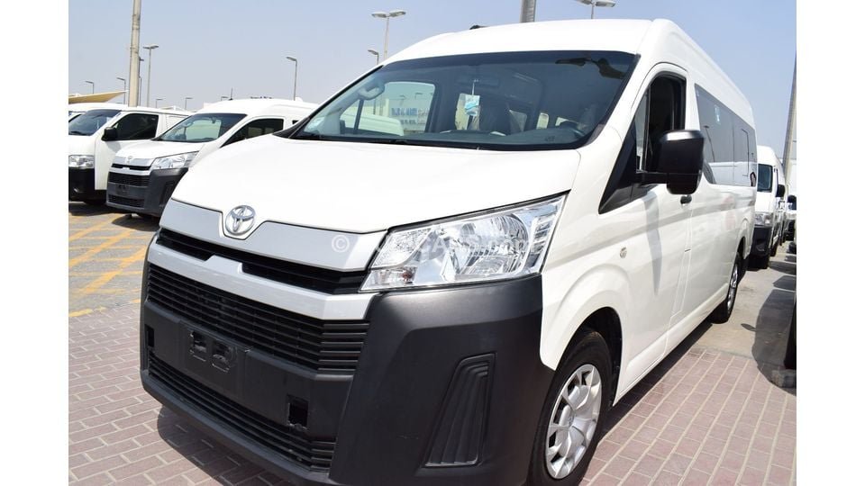 Used Commuter GL High Roof Toyota Hiace Highroof Bus 6 Cylinder, Model ...