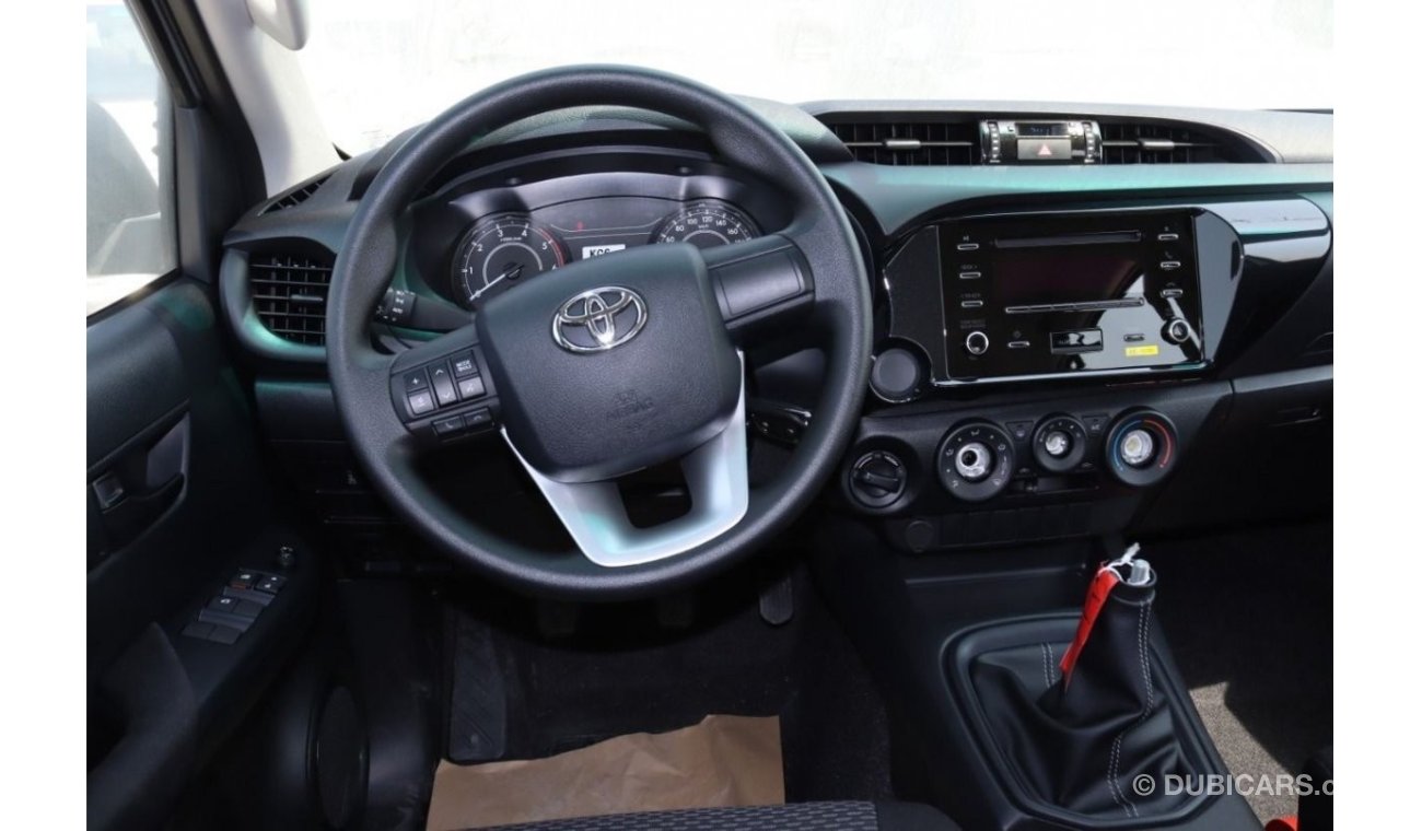 تويوتا هيلوكس TOYOTA HILUX 2.4L 4x4 DOUBLE CABIN MANUAL