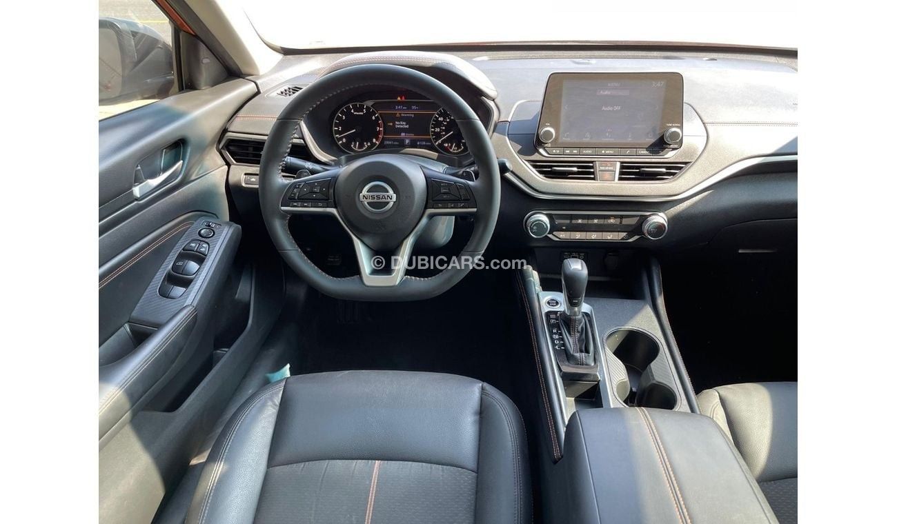 Nissan Altima SV 2.5L SV / 2.5L / LOW MILEAGE / RADAR / APPLE - ANDROID AUTO