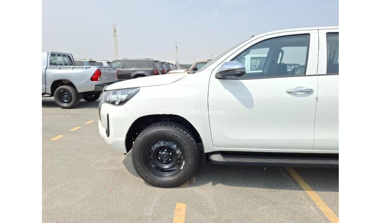 تويوتا هيلوكس Toyota Hilux DC 4x4 5P Comfort Plus MT - Wide Body