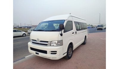 Toyota Hiace TRH228-0001018 ||  TOYOTA HIACE (VAN)	2005	WHITE	CC2700	PETROL	RHD	AUTO	|| EXPORT ONTY