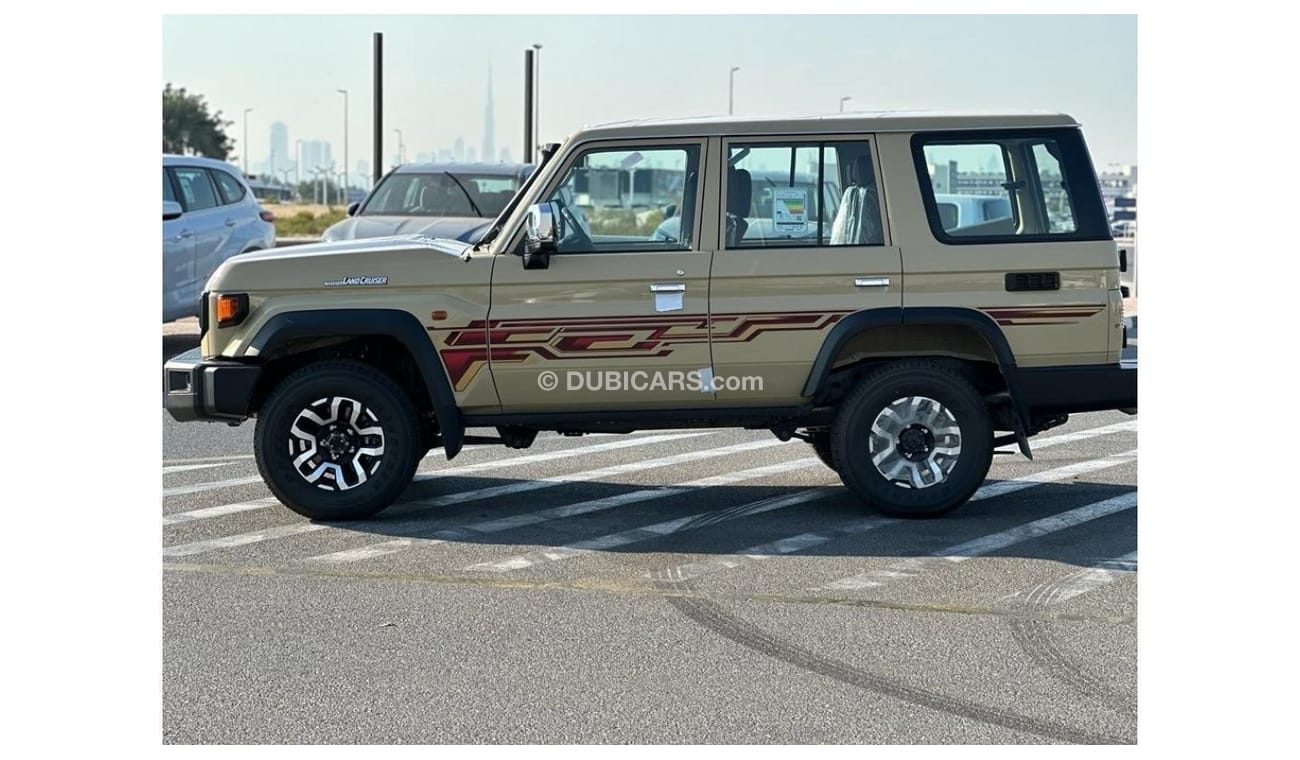 تويوتا لاند كروزر هارد توب 2024 TOYOTA LAND CRUISER 76 HARDTOP LX LIMITED V6 4.0L PETROL 4WD MANUAL TRANSMISSION