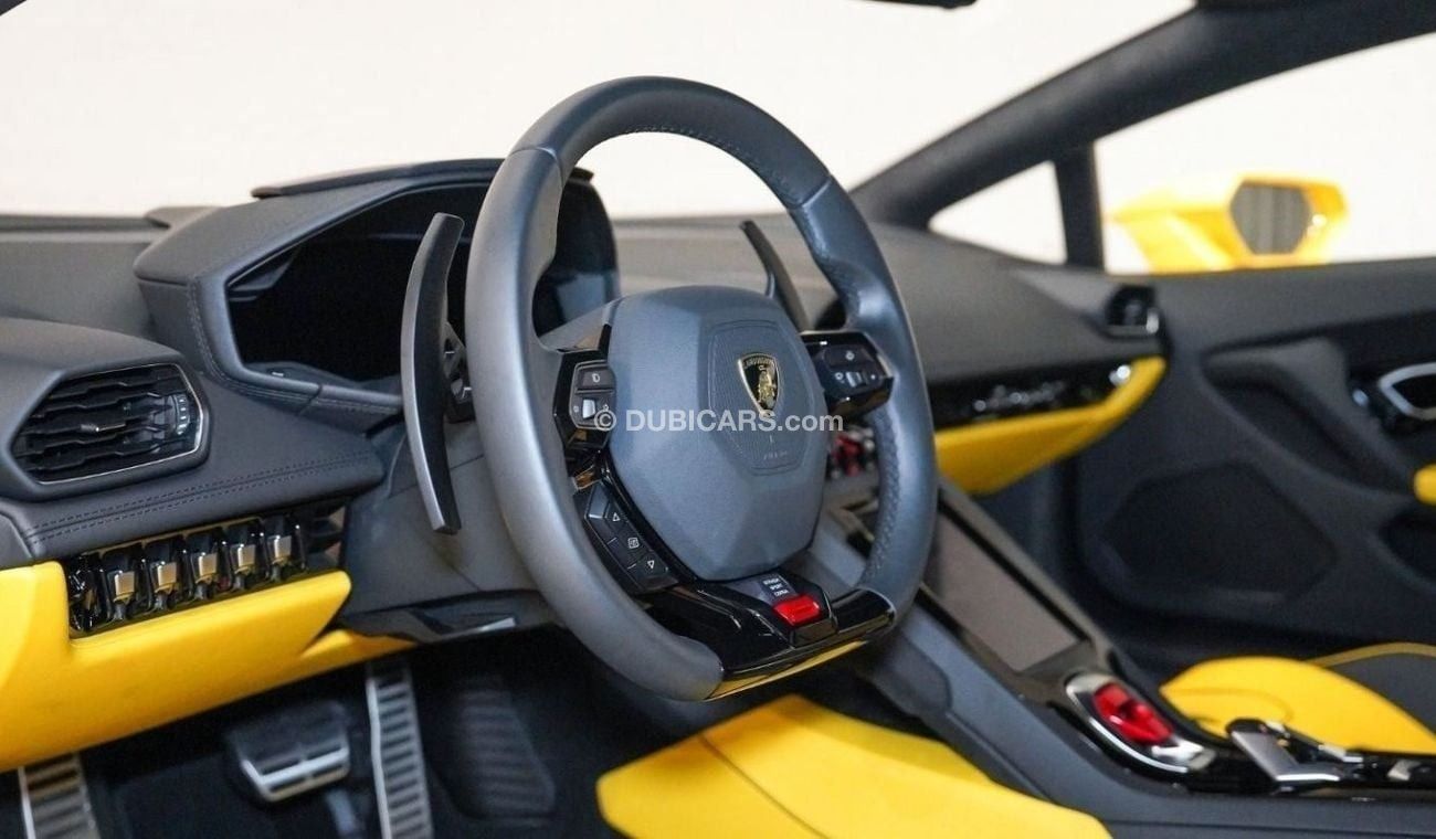 Lamborghini Huracan EVO Spyder - AED 17,009 P/M - 2 Years Warranty