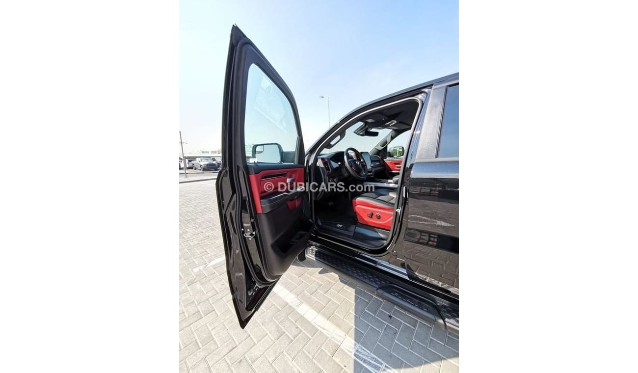 Dodge Ram Van Dodge RAM Rebel - 2023- Black