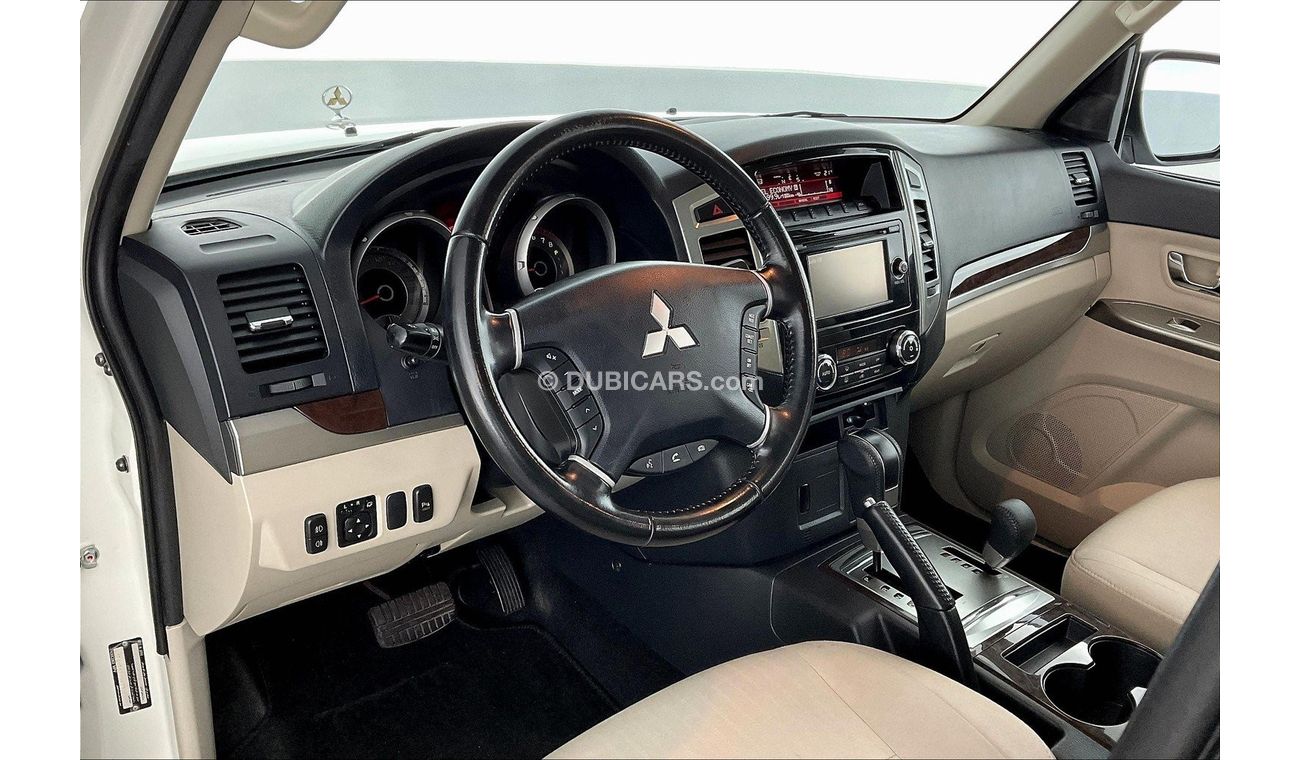 Mitsubishi Pajero GLS Midline w/sunroof