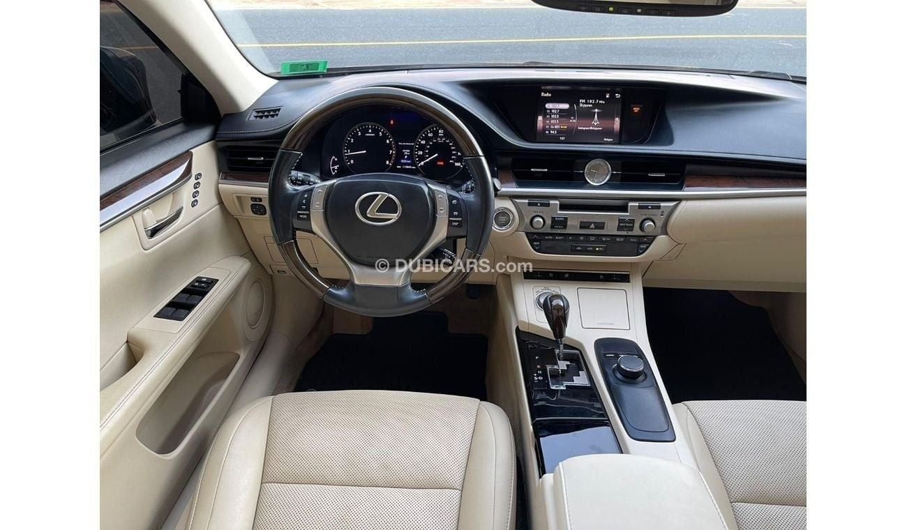 Lexus ES350 Platinum 3.5L ES350 / FULL OPTION / IN PERFECT CONDITION / CUSTOMS PAPERS