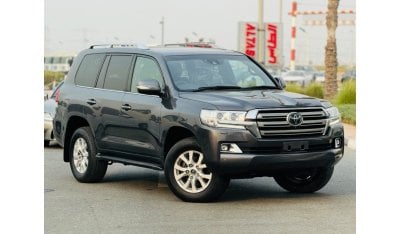 تويوتا لاند كروزر Toyota Land Cruiser 2018 Vx full options top of the range