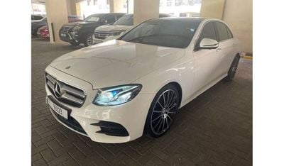 مرسيدس بنز E300 AMG E300 FULL OPTION 2017 GCC GARGASH SINGLE OWNER LOW MILEAGE IN MINT CONDITION