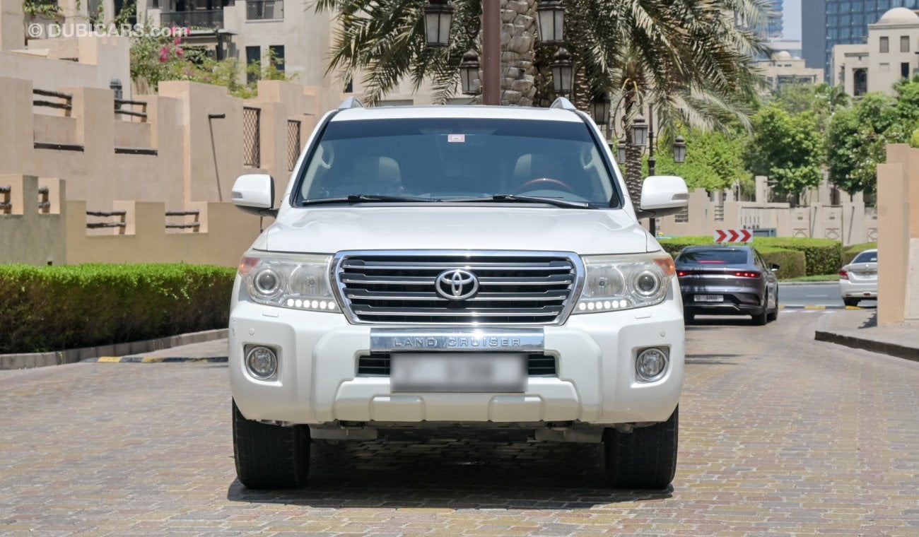 Toyota Land Cruiser GXR V6