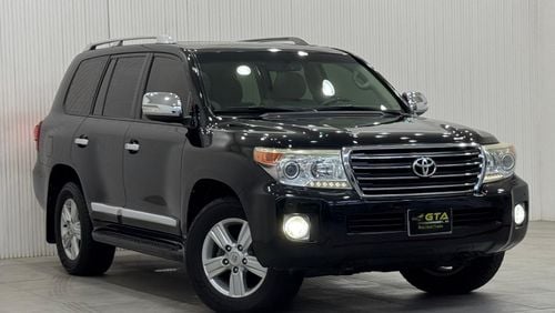 Toyota Land Cruiser GXR 4.0L (271 HP) AWD 2014 Toyota Land Cruiser GXR V6, Service History, Excellent Condiiton, 8 Seate