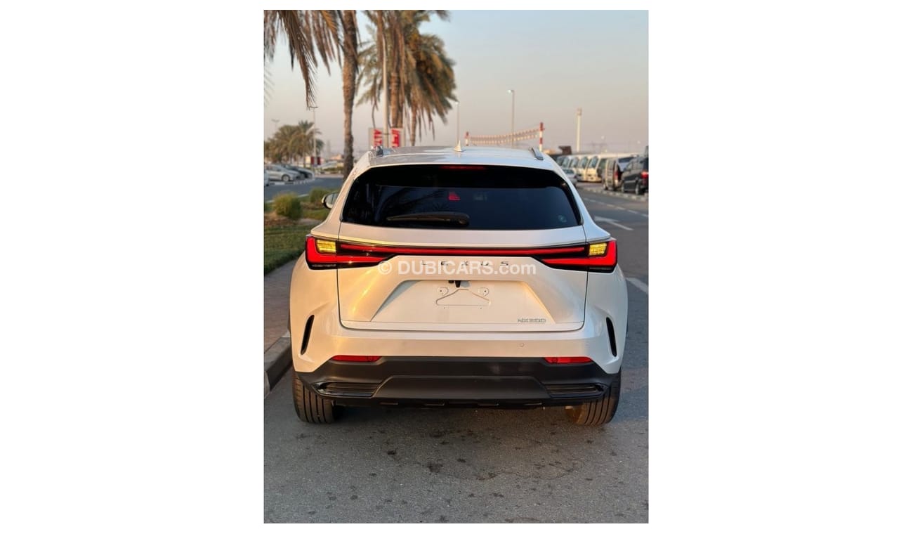 لكزس NX200t LEXUS NX 200 GREAT CONDITION 2022