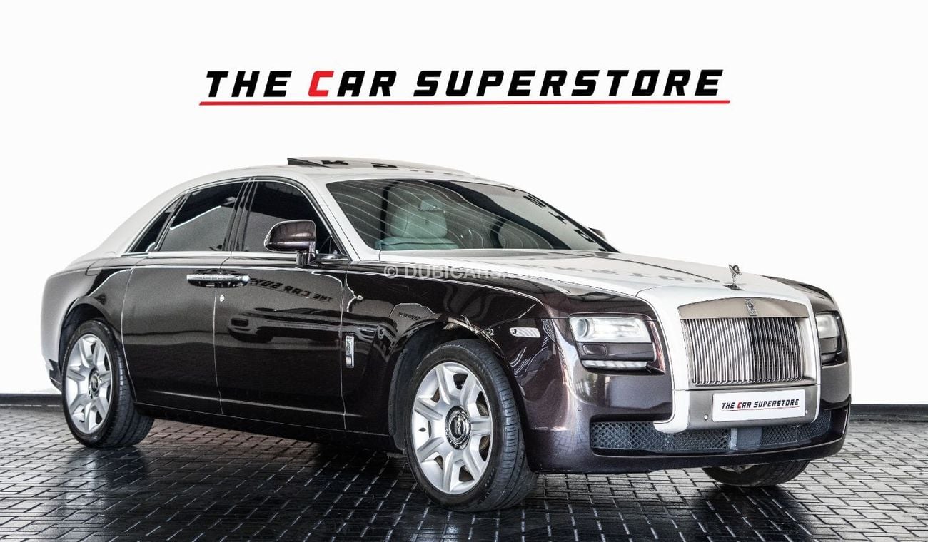 Rolls-Royce Ghost Std 6.6L 2013 - ROLLS ROYCE GHOST - GCC - TWO TONE SPECIAL PAINT - IMMACULATE CAR