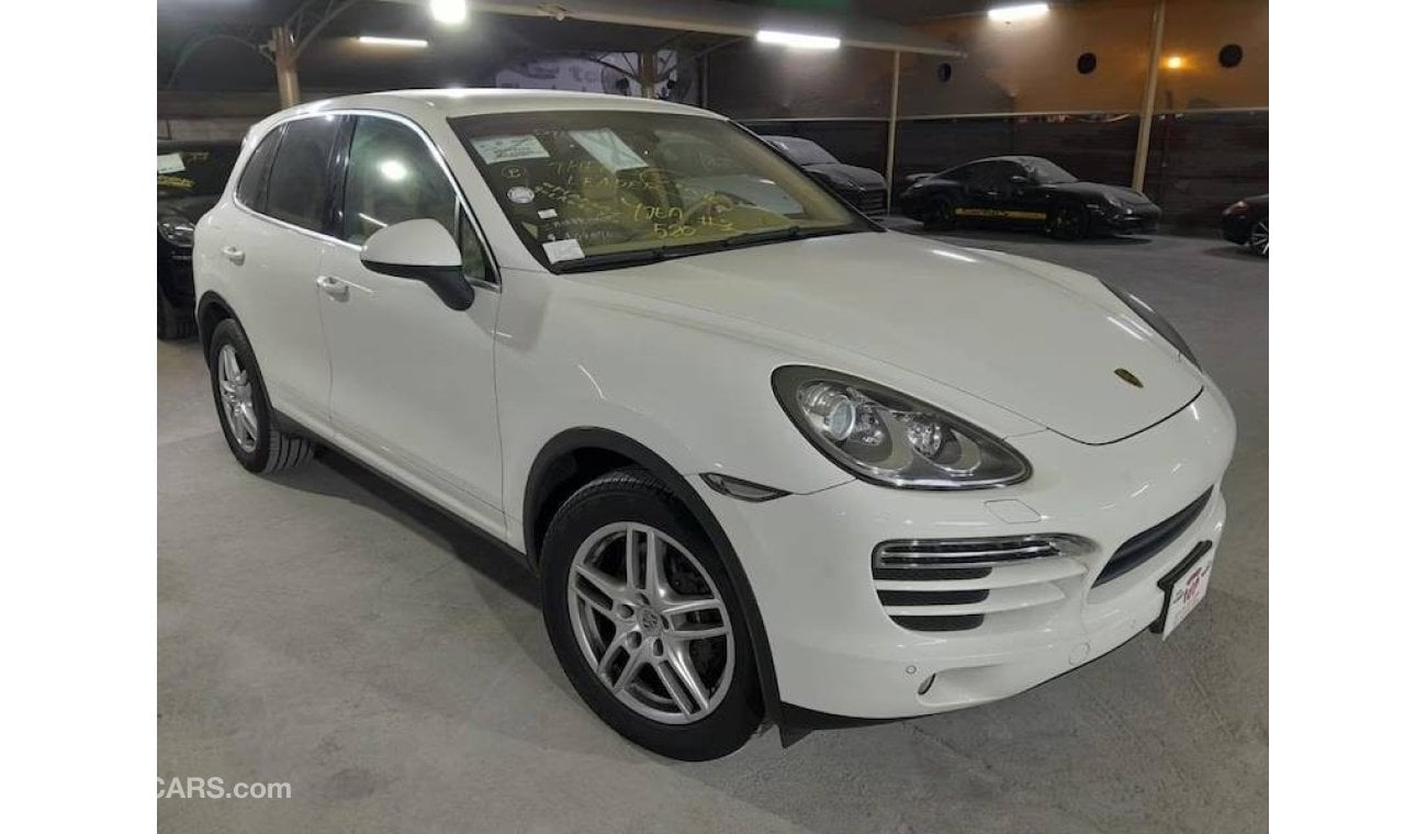 Porsche Cayenne Std PORSCHE CAYENNE 3.6L 2012, WITH BOSE SOUND SYSTEM, SPORTS CHRONO PACKAGE AND MORE…