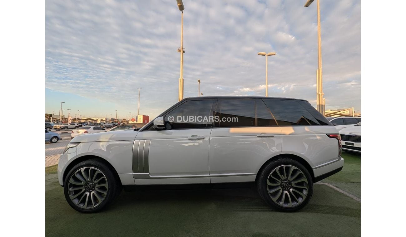 Land Rover Range Rover Supercharged 5.0L LAND ROVER RANGE ROVER 2016 VOGUE HSE SUPERCHARGER 8 CYLINDER GCC clean car withou