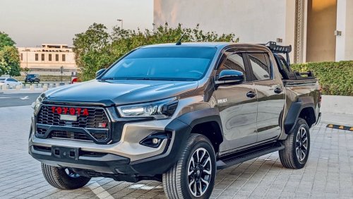 تويوتا هيلوكس Toyota Hilux pickup 4x4 GR Adventure 2020 Years V4 petrol km 27000 left hand Drive