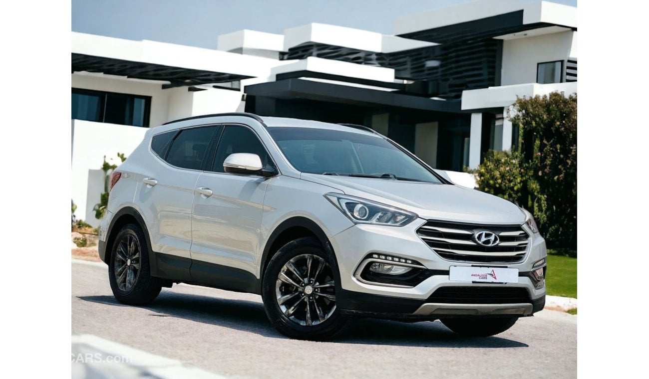 Hyundai Santa Fe GL AED 700 PM | HYUNDAI SANTA FE  2.4L | 2018 | GCC | 0% DP | WELL MAINTAINED