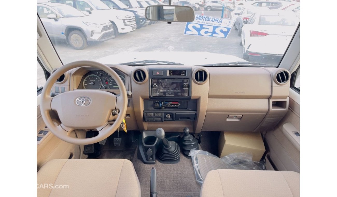 Toyota Land Cruiser Hard Top Hard top 76 Series 4.5L V8 4WD Diesel 5DOORS (2023 model) 162000 AED FOR EXPORT PRICE