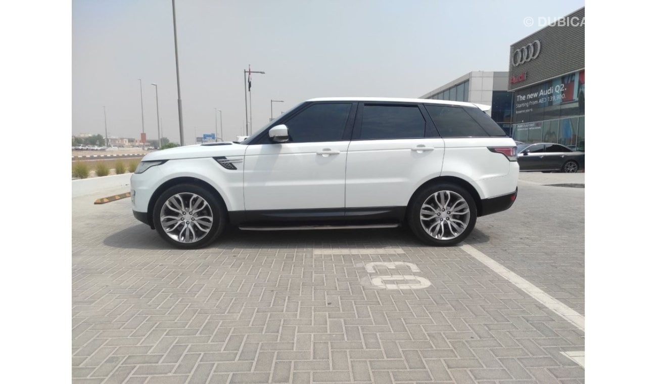 لاند روفر رينج روفر سبورت Range rover sport HSE V6 Gcc full option