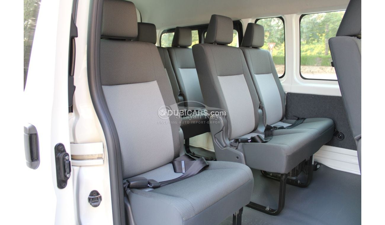 Toyota Hiace LHD 3.5L PETROL V6 13 SEATER DX AT 2025MY