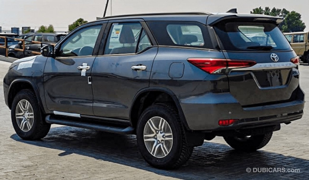 تويوتا فورتونر TOYOTA FORTUNER 2.7L 4WD PETROL 2024