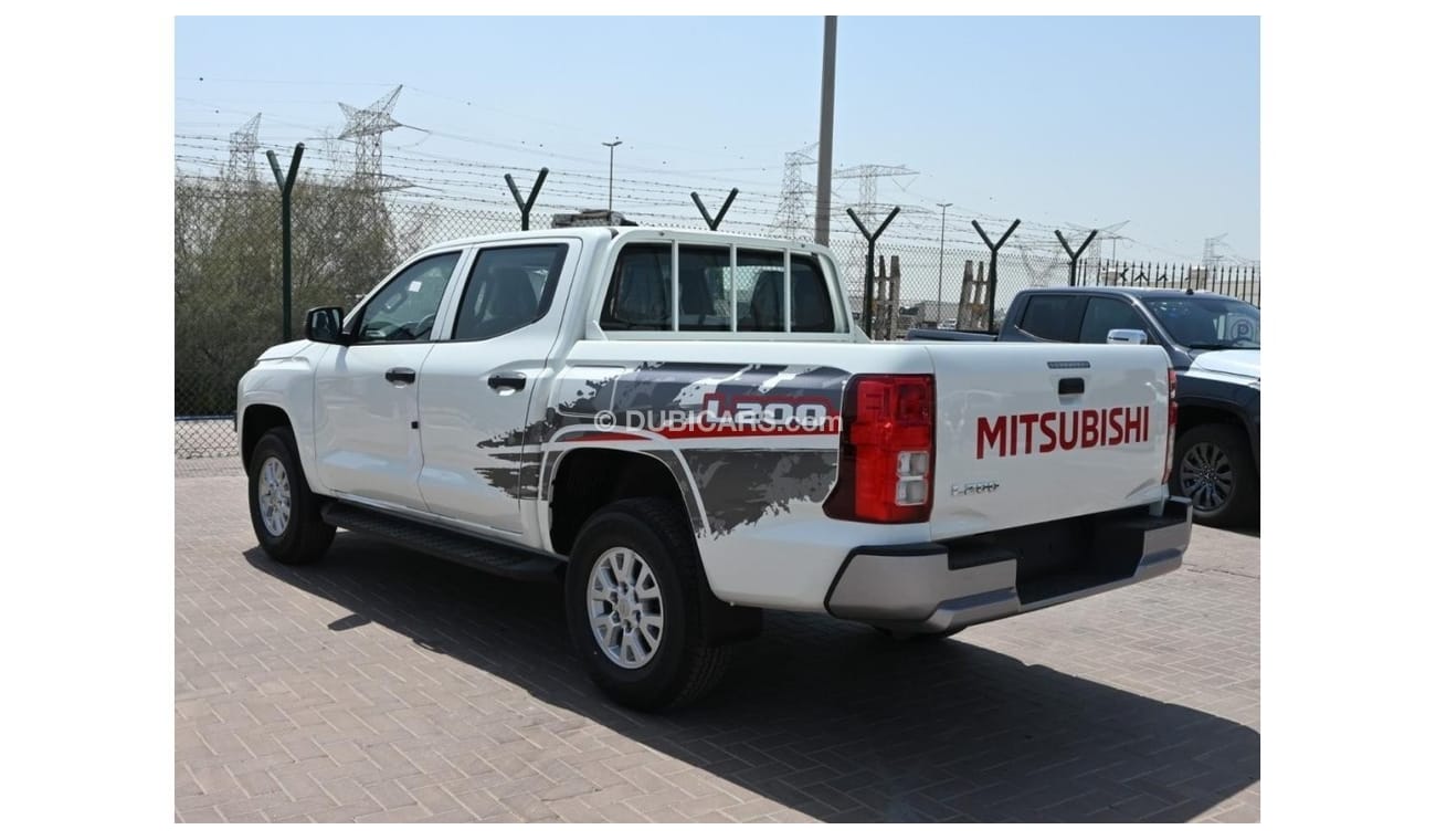 Mitsubishi L200 Mitsubishi L200 petrol 2.5L 2023 brand new 2.5L petrol