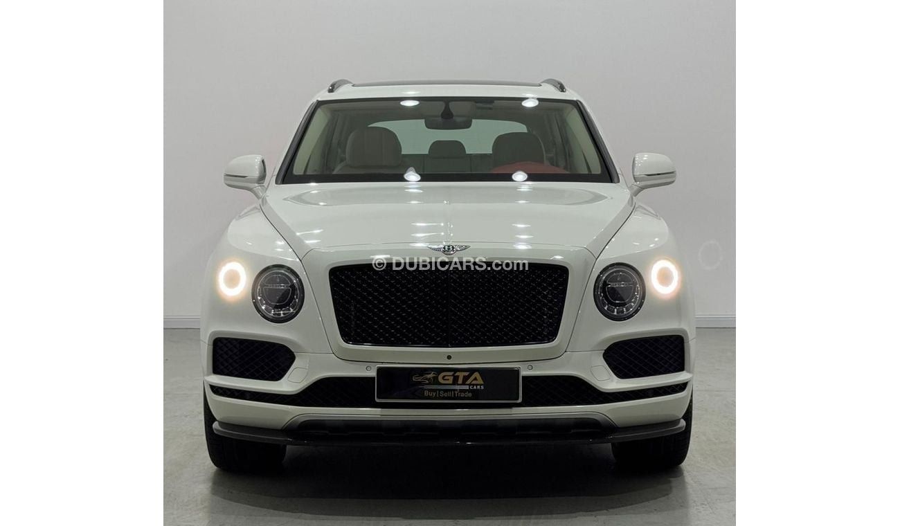 بنتلي بينتايجا V8 2019 Bentley Bentayga V8, Warranty, Carbon Fiber Package, Full Options, Low Kms