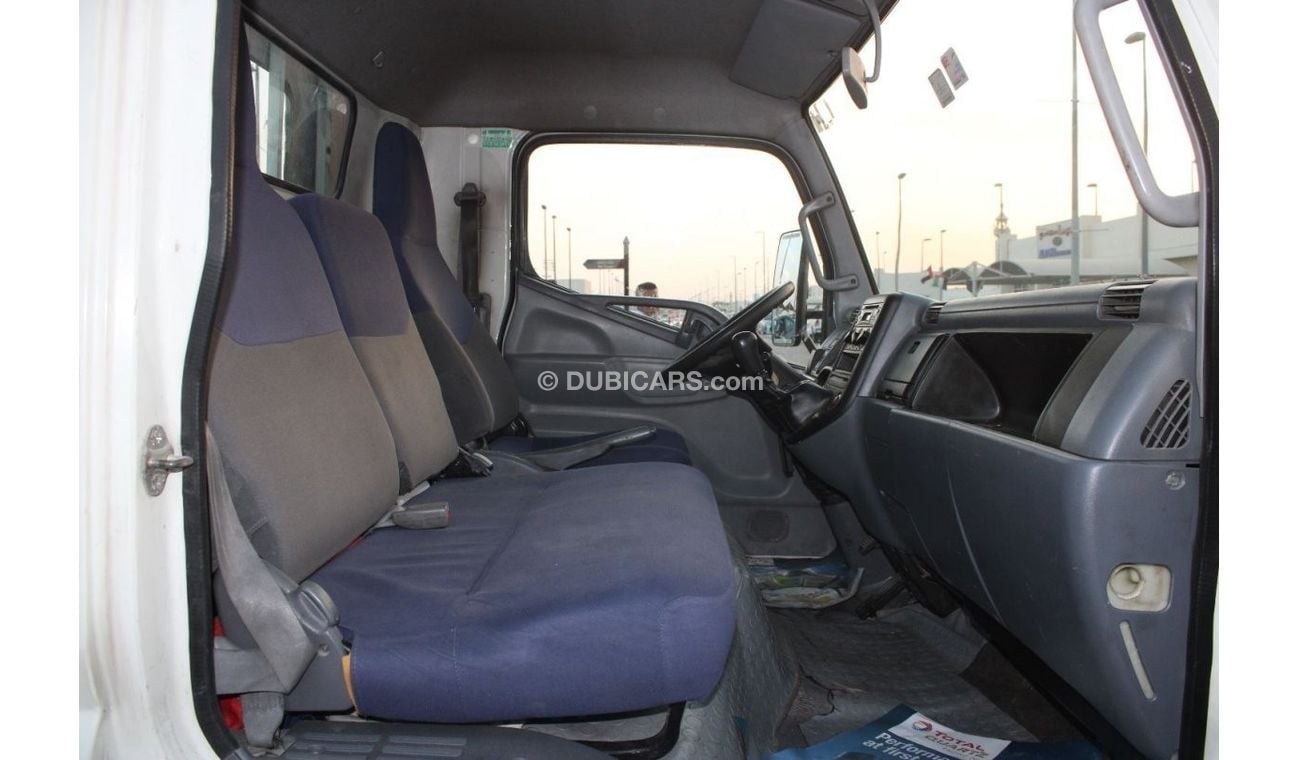 Used Mitsubishi Canter Mitsubishi Fuso 2016 GCC long chassis in ...