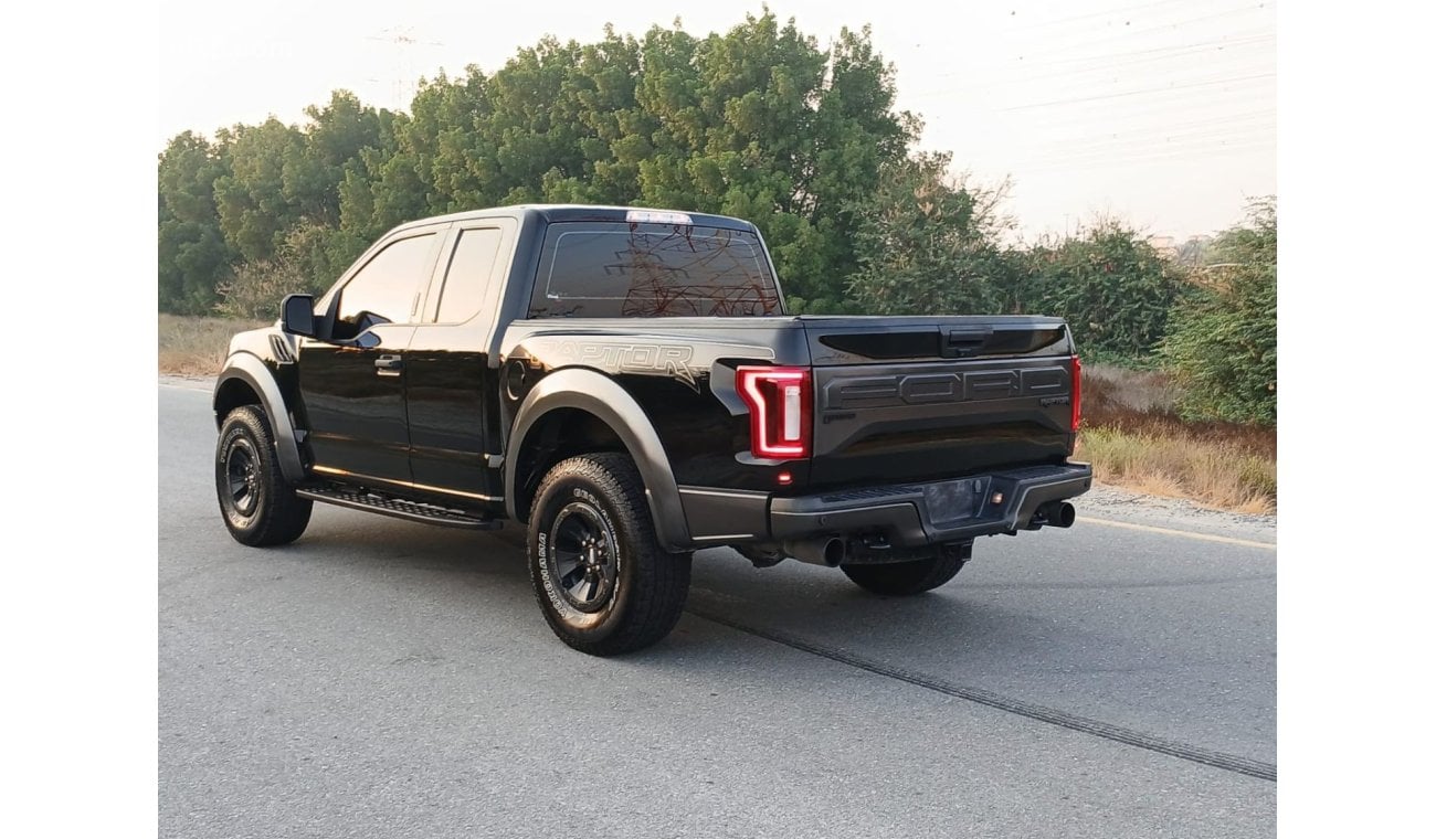 Ford F 150 SVT Raptor