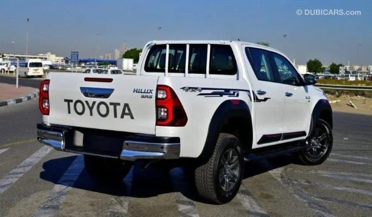 تويوتا هيلوكس HILUX SR5 4.0LM V6 PETROL