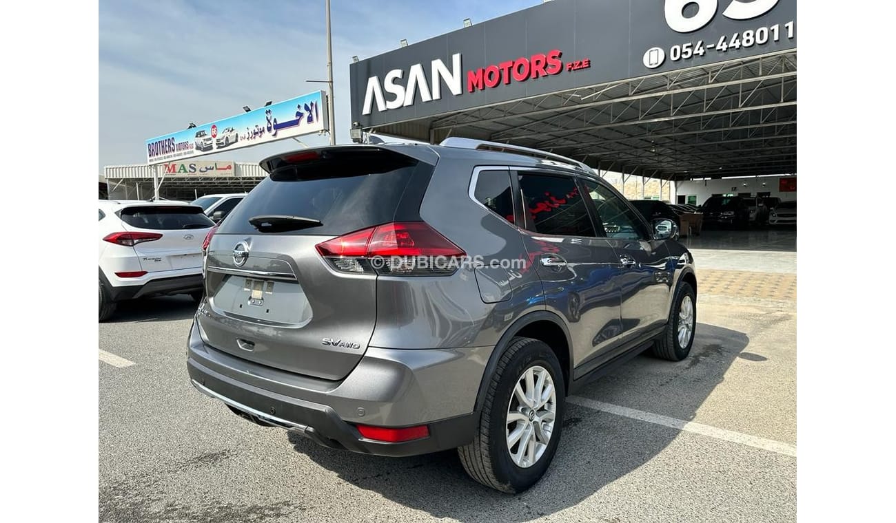 Nissan Rogue