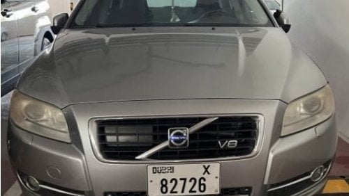 Volvo S90 4.4 V8