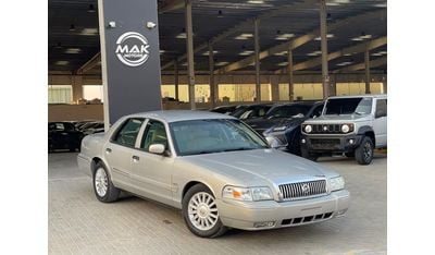 Mercury Grand Marquis UNLIMITED EDITION / 4.6L V8 / IN PERFECT CONDITION