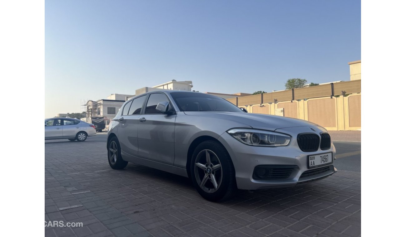 BMW 120i