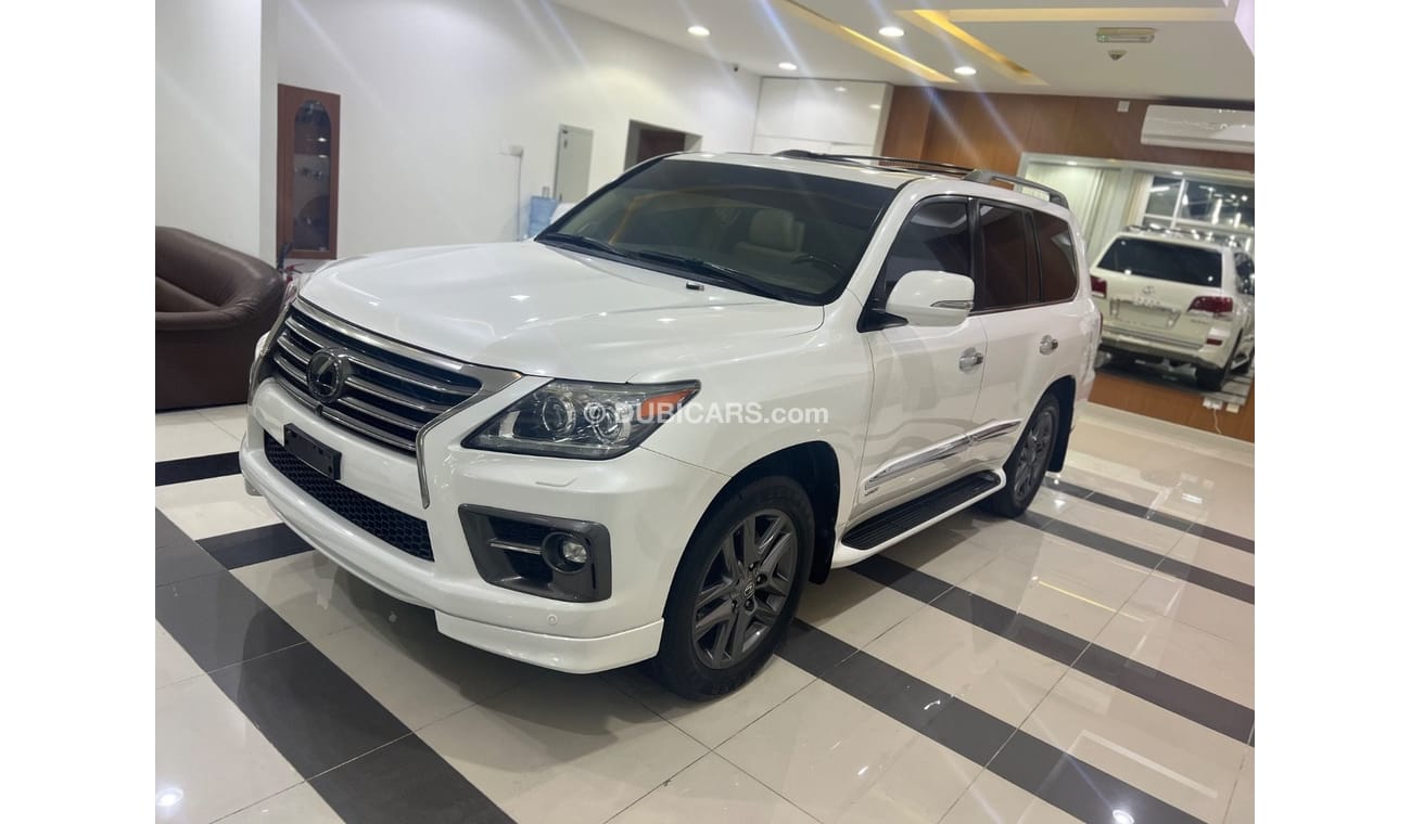 Lexus LX570 Platinum 5.7L