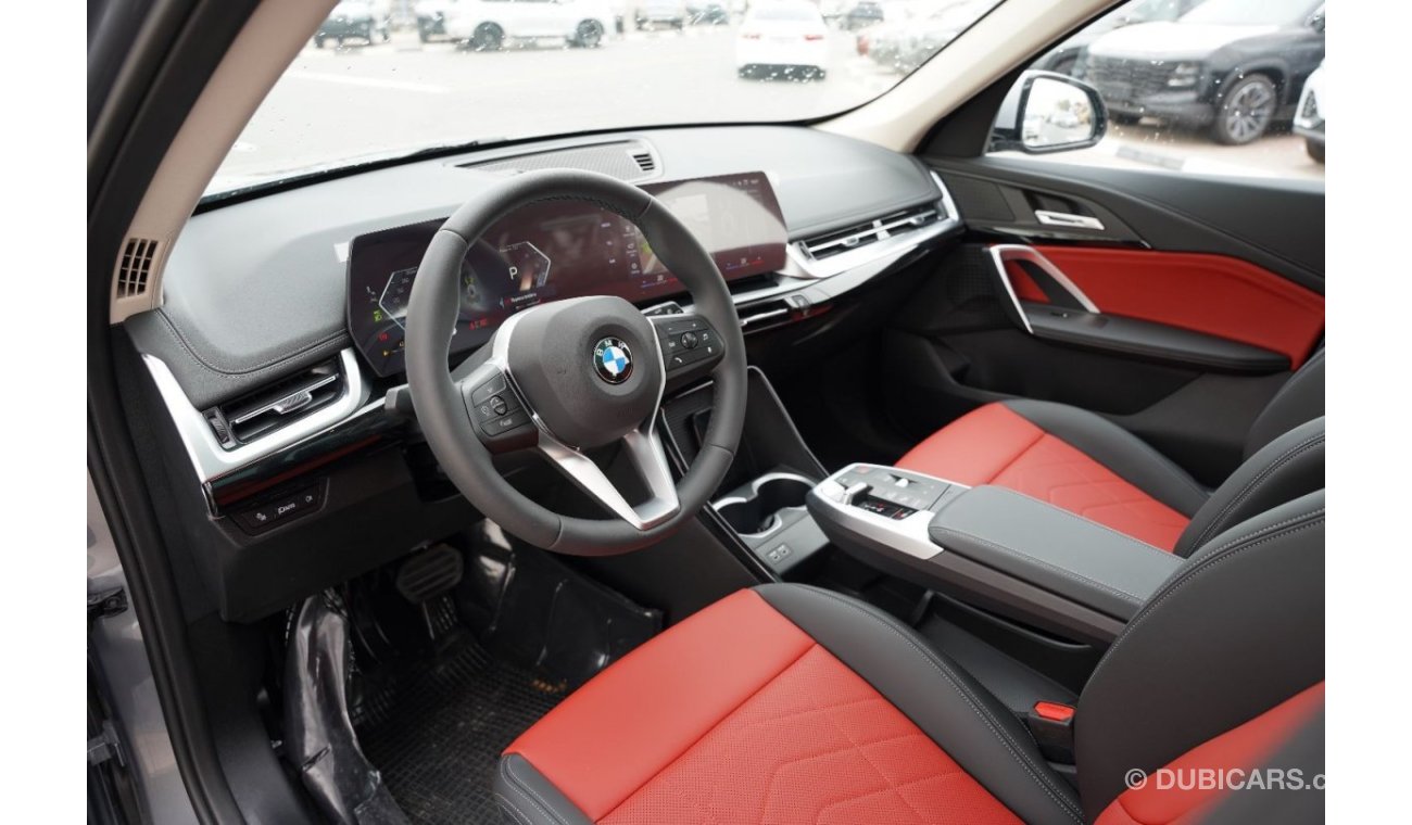 BMW X1 2024 BMW X! S-Drive 20 i Gray Night Edition 0Km