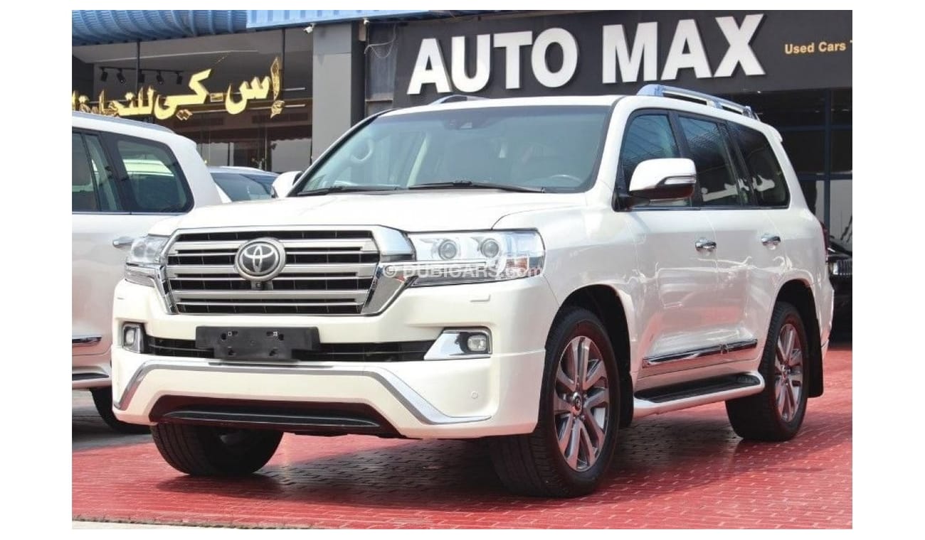 Used Toyota Land Cruiser VXR V8 5.7, GCC 2016 for sale in Dubai - 660069