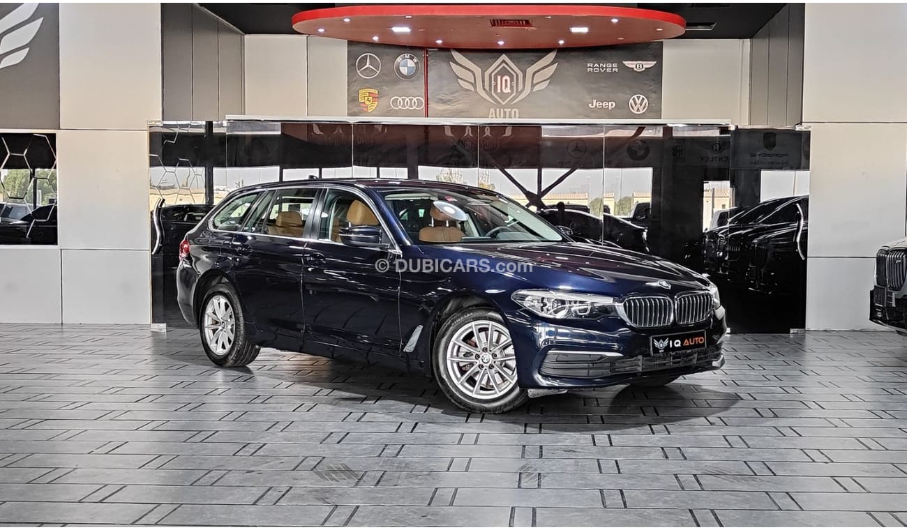 بي أم دبليو 520i AED 1,200 P.M | 2020 BMW 520i TOURING | AGMC WARRANTY | SERVICE CONTRACT | GCC