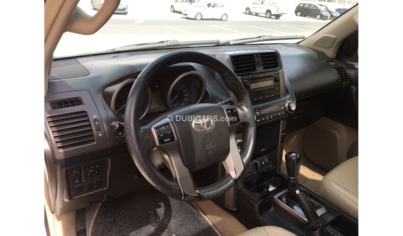 Used Toyota Prado 2011 for sale in Sharjah - 155895