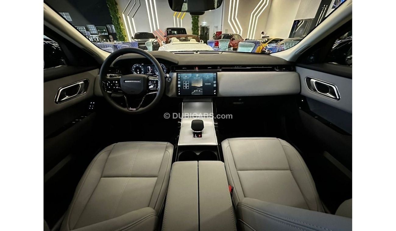 لاند روفر رينج روفر فيلار 2025 Range Rover Velar P250 DYNAMIC SE((5 YEARS WARRANTY AND SERVICE COTRACT))