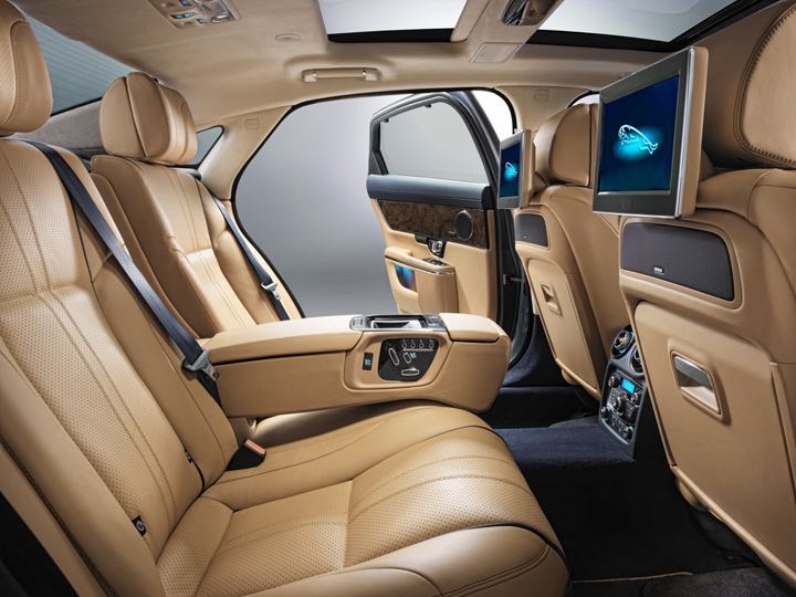 جاكوار XJ interior - Seats