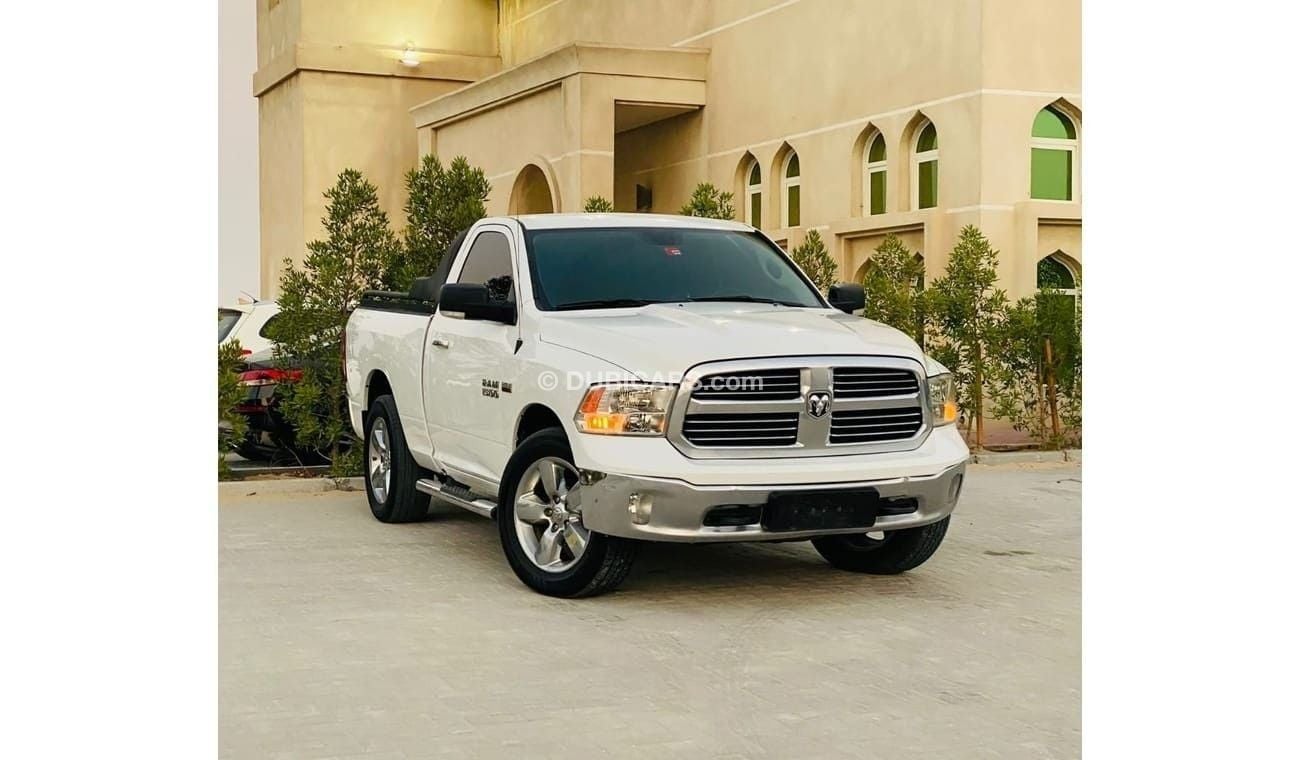 دودج رام فان Good condition car GCC