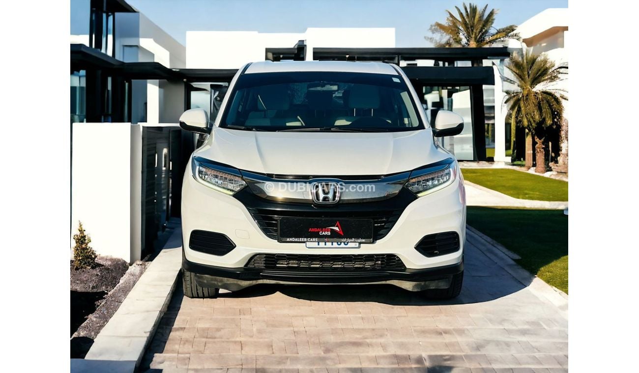 هوندا HRV LX 1.8L AED 800 PM | HONDA HR-V LX 1.8 I4 | GCC | 2020 | LOW MILEAGE | 0% DOWNPAYMENTAED 800 PM | HO