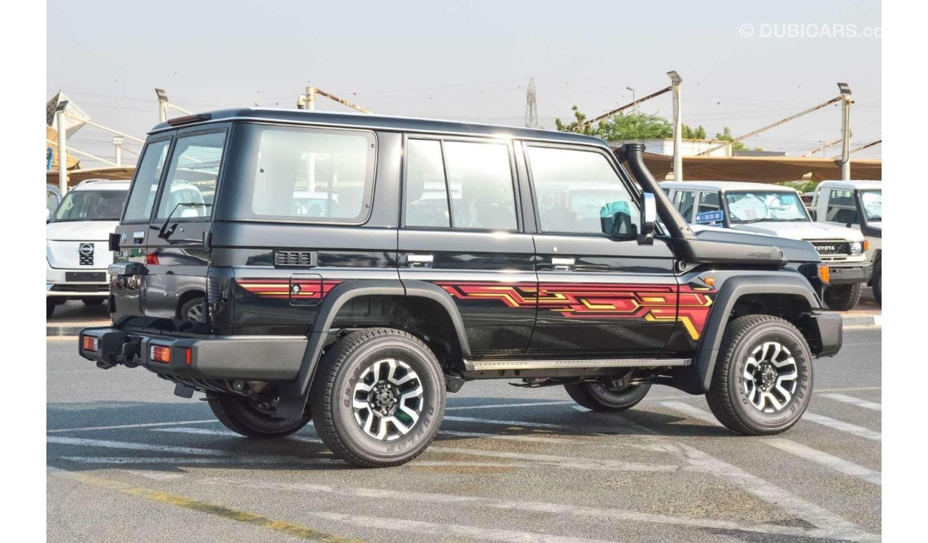 تويوتا لاند كروزر TOYOTA LAND CRUISER 76 4.0L 4WD PETROL 5DOOR SUV 2024